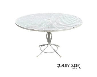 Vintage Russell Woodard Sculptura 53" Round Wrought Iron Patio Dining Table