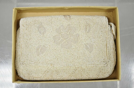 2 Vintage White Beaded Purse Clutch Coin Purse Po… - image 3