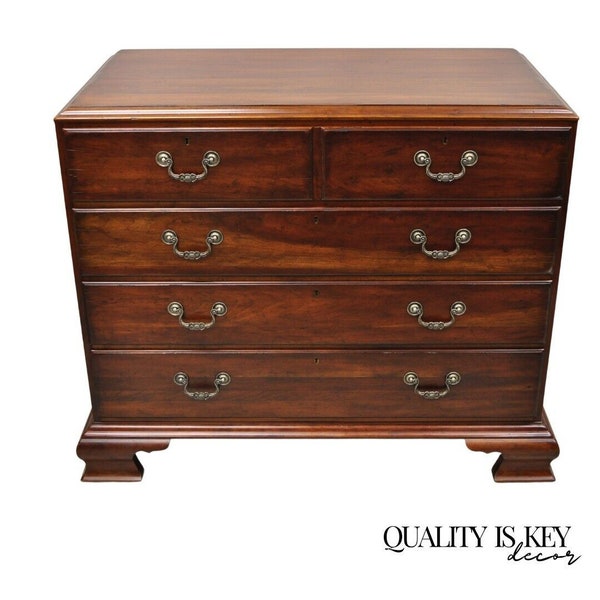 Drexel Heritage Cambridge Cherry Wood Four Drawer Dresser Chest