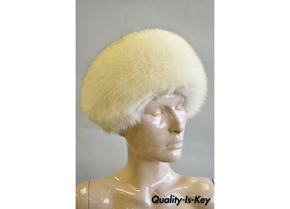 Vintage Don Anderson White Fox Fur Winter Women display picture 2