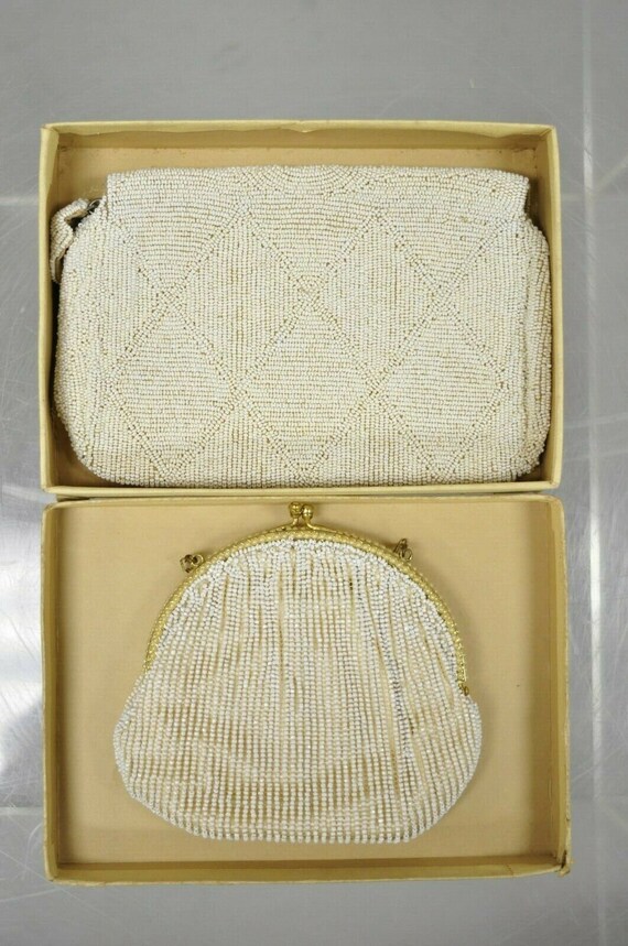 2 Vintage White Beaded Purse Clutch Coin Purse Po… - image 8