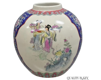 Vintage Chinese Ceramic Porcelain Oriental 9" Bulbous Jardiniere Vase w/ Figures