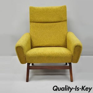 Vintage Mid Century Modern Danish Walnut Club Lounge Chair Adrian Pearsall Style