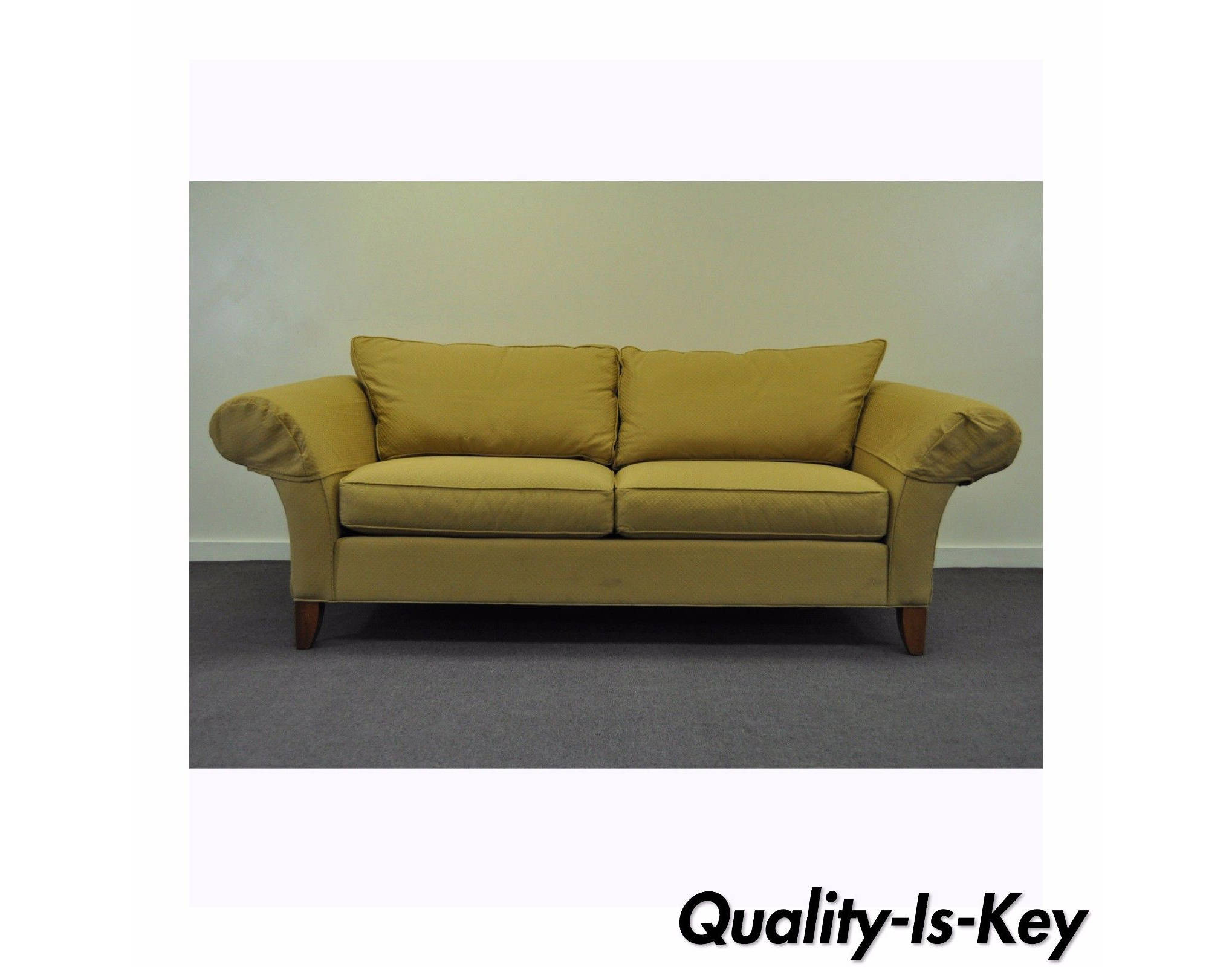 Vintage Ethan Allen USA American Traditional Style Rolled Arm Sofa