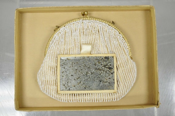 2 Vintage White Beaded Purse Clutch Coin Purse Po… - image 4