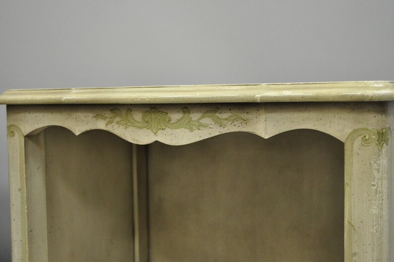 Pair John Widdicomb Country French Provincial Cream Paint Nightstands Bed Table