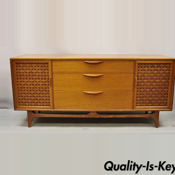 Lane Perception Mid Century Modern Oak Wood Lattice Long Dresser Credenza