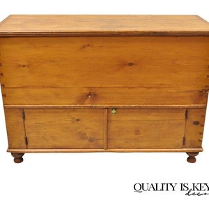 19th C. French Country Primitive Pine Wood 2 Tier Dovetailed Farmhouse Dough Box