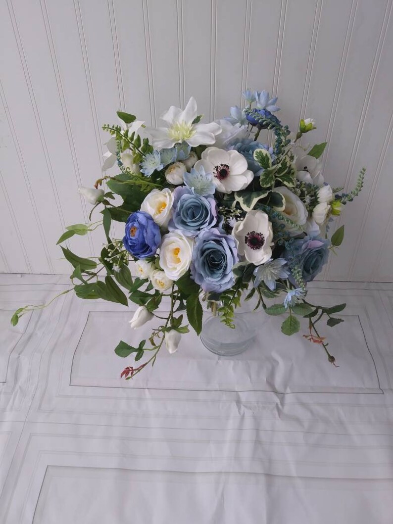 Bridesmaids Bouquets Silk Flower Bouquet,Blue,Navy,Steel Blue Ivory,White Wedding Flowers Wedding Bouquet Artificial Wedding Bouquet