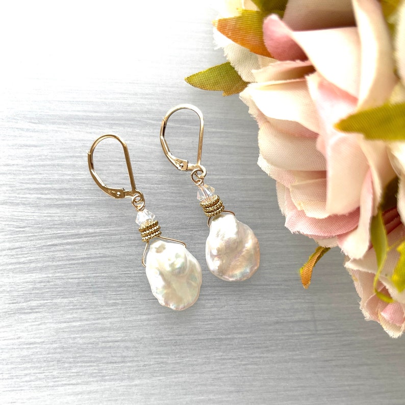 Large Keshi Pearls White Baroque Pearl Iridescent Pearls Flat Asymmetrical Natural Irregular Gold Biwa Pearls Gold Lever Backs image 5
