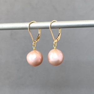 Large Round Pearls Pink Blush Mauve Gold Lever Backs 11mm Pearl Bobs Light Pink Pearl Statement Pearls Classic Pearl Drop image 6