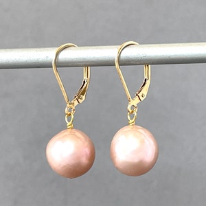 Large Round Pearls Pink Blush Mauve Gold Lever Backs 11mm Pearl Bobs Light Pink Pearl Statement Pearls Classic Pearl Drop image 1