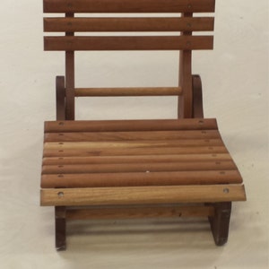 Folding wooden chair image 4