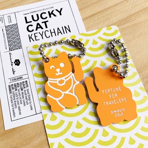 Luckycat keyring manekineko keychain fortune cat japanese gift pet lover. Colour: ORANGE