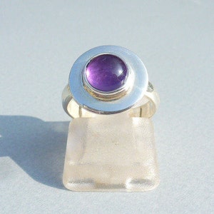 AMETHYST SILVER RING round cabochon, refined ring, small round ring, women&#39;s ring with purple stone, cheap stone and silver ring,