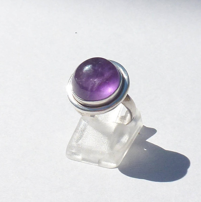 ring chunky silver ring women size 51 RING Silver 925 round CaBOCHON AMETHYST swe size 51 February ring Amethyst ring