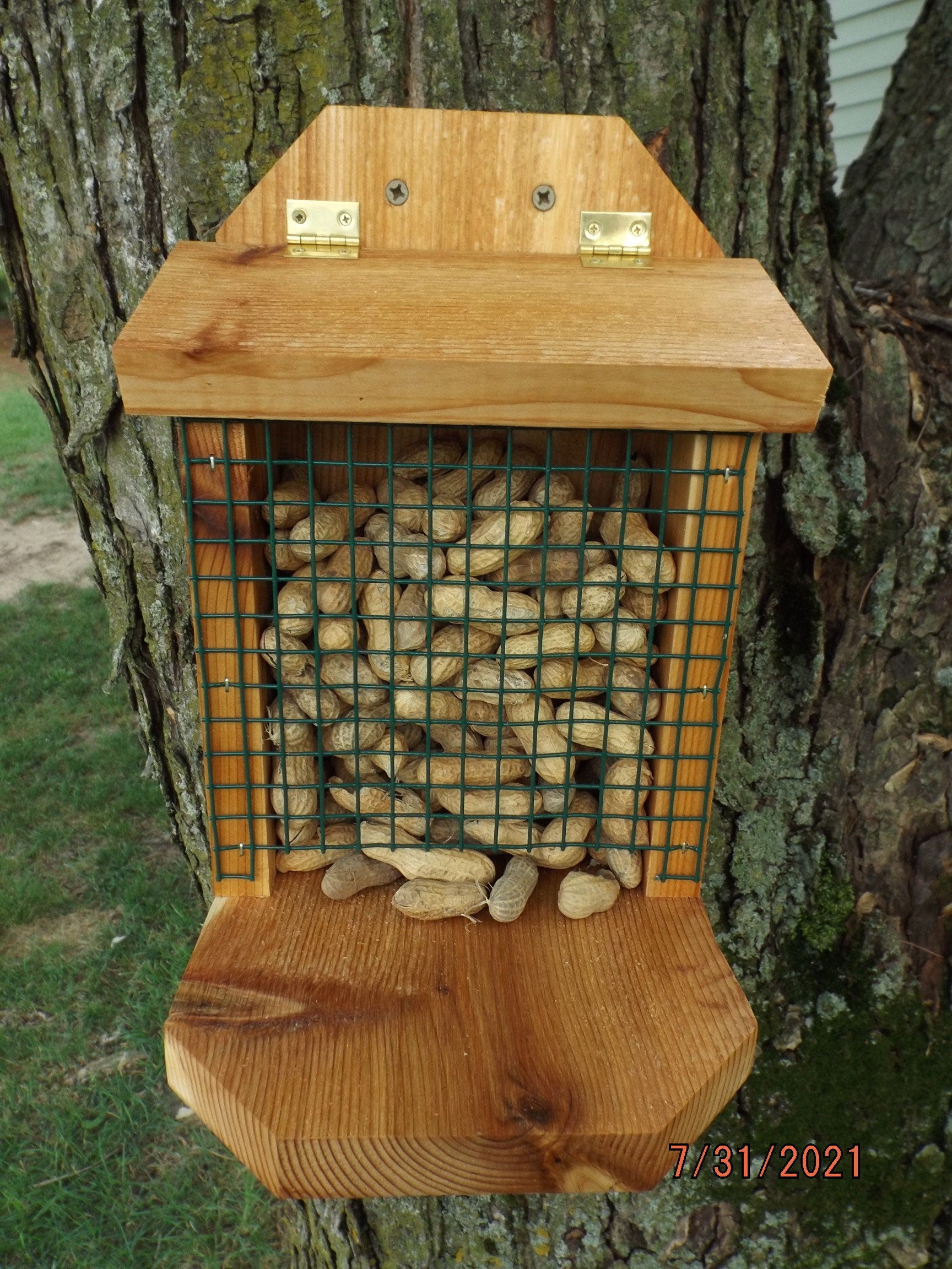 Mangeoire à cacahuètes en bois de grange idéale pour l'extérieur