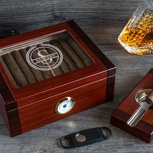 Two tone Cherry and Rosewood glass top humidor box.