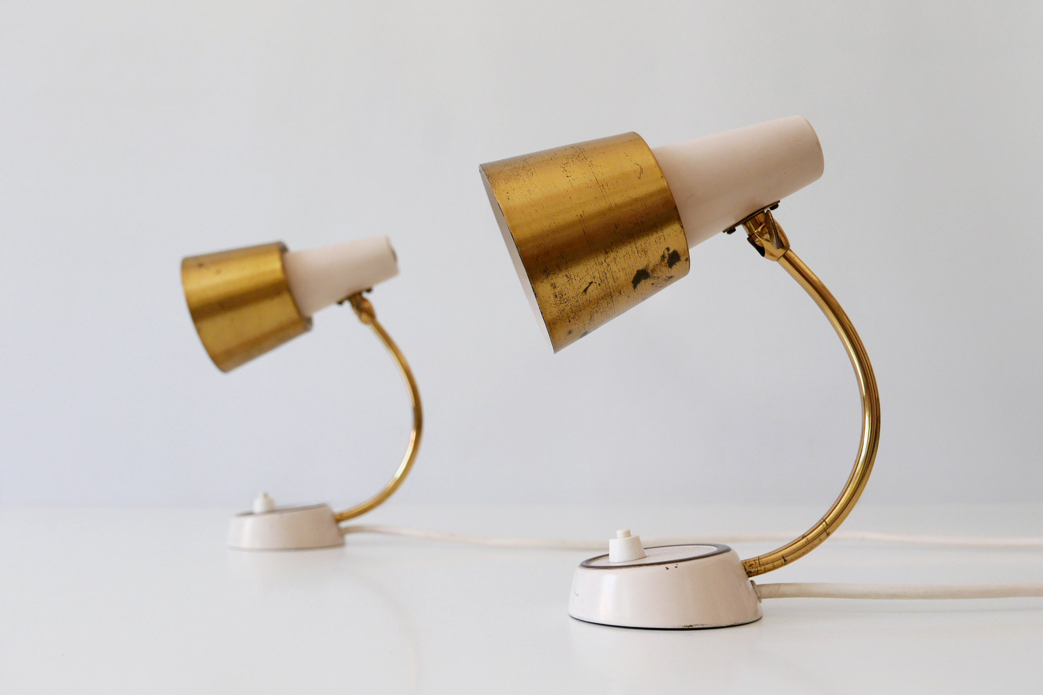 Set of Two Lovely Mid Century Modern Bedside Table Lamps - Etsy