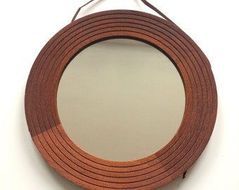 Elegant and Decorative Mid Century Modern CIRCULAR WALL MIRROR | Scandinavian Design | 1950s/60s