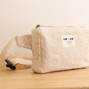 Gürteltasche in Creme Farbe Bananentasche Bild 7