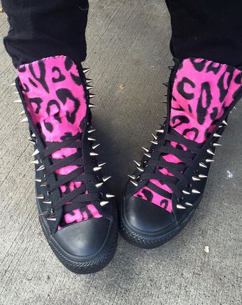 pink leopard platform converse