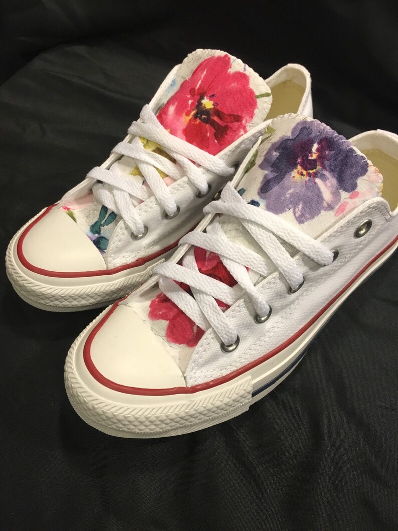 converse chuck flower