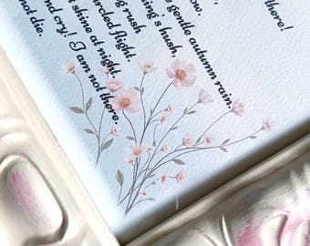 私の墓のそばに立たないでください ― クレア・ハーナーの詩を額装した追悼ギフト