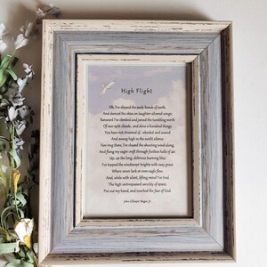 Quadro de voo alto - Poema emoldurado de plano funerário - Presente de aviador - Verso emoldurado de John Gillespie Magee - Presente de aposentadoria militar - Presente de piloto - Presente da USAF