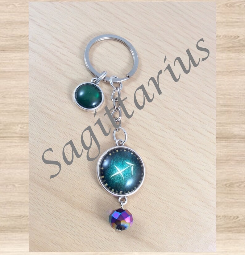 OEHEDOU Zodiac Constellation Keychain - Scorpio Astronomy Gift In Stainless Steel With Velvet Bag