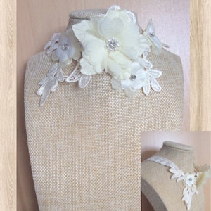 Cream flower delicate wedding choker, bridal lace Victorian inspired necklace