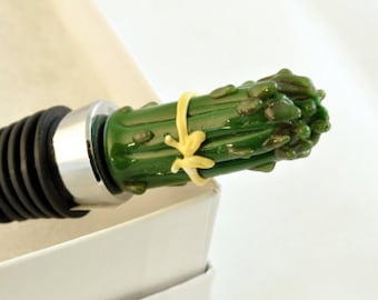 Lampwork Asparagus Bottle Stopper, Farmhouse Kitchen Decor