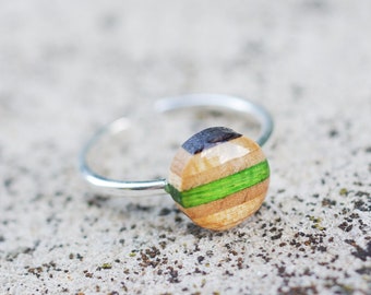 Recycled SKATEBOARD ring, green rose wood blue, 7PLIS wood resin metal