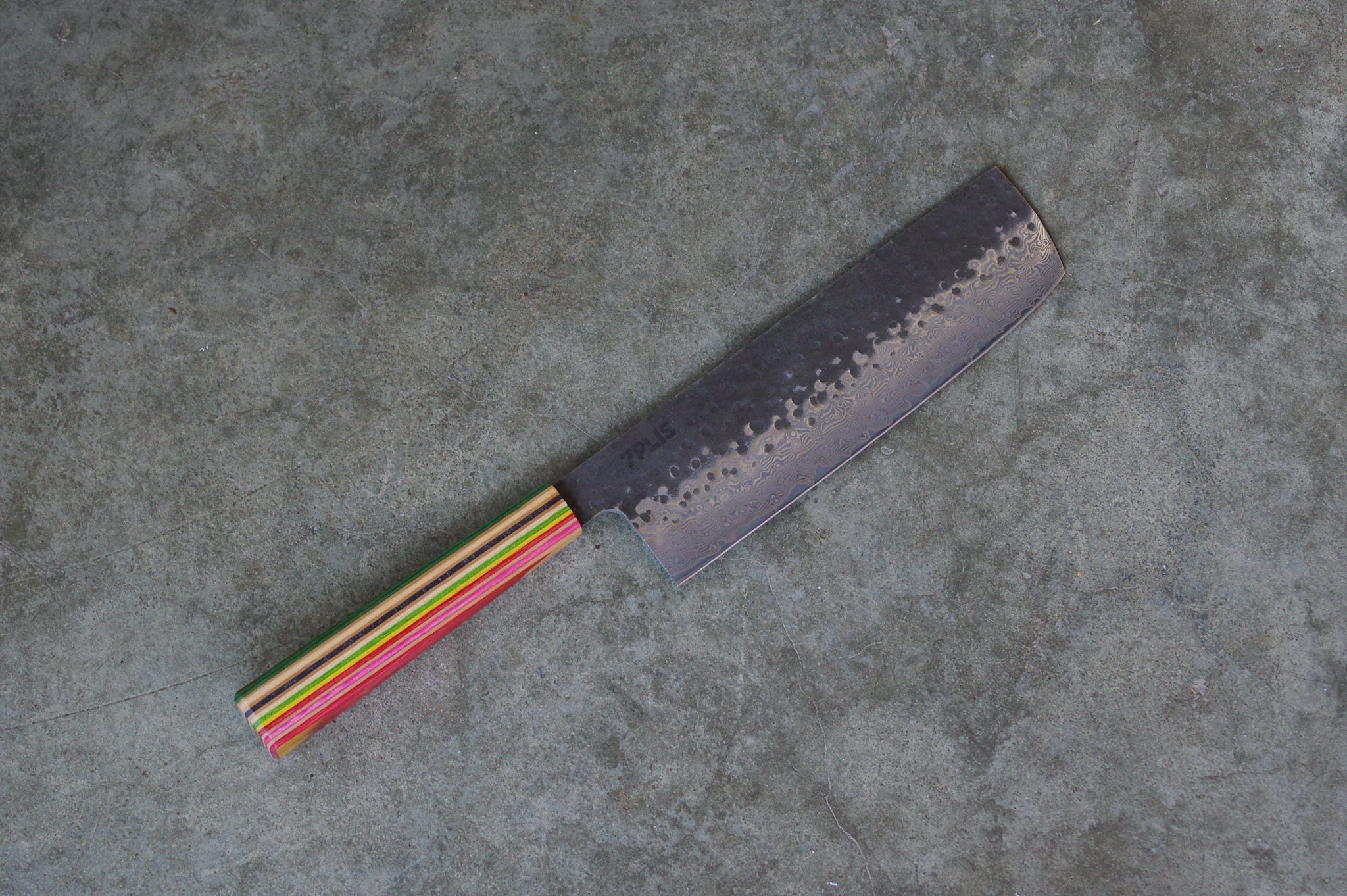 Couteau japonais CHEF rose rouge vert et bois - 7PLIS