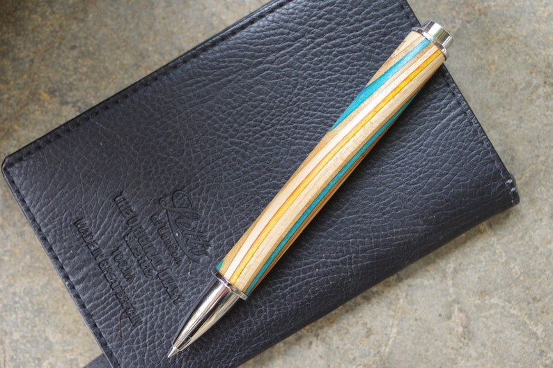 Recycled SKATEBOARD 7PLIS roller pen, handmade in France, pink blue wood C
