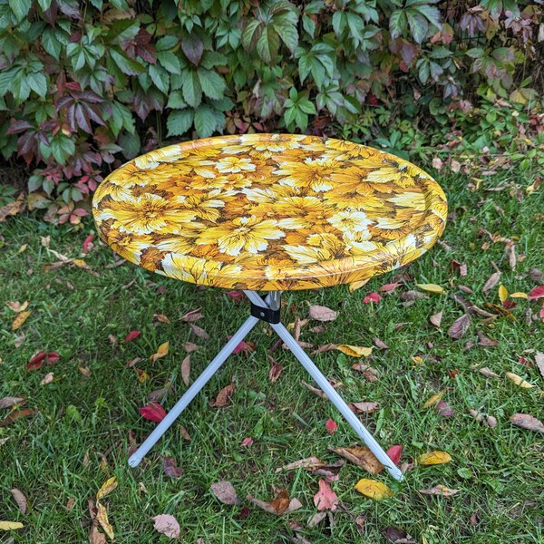 70s Round Metal Patio Side Table Tripod Legs Painted Fall Decor Autumn Flowers Design Vintage Small Table