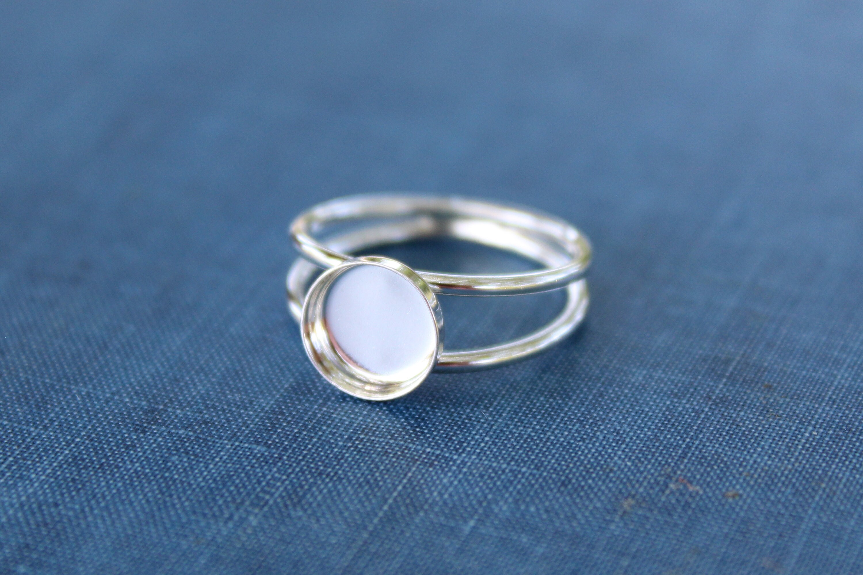 Bezel cup best sale ring