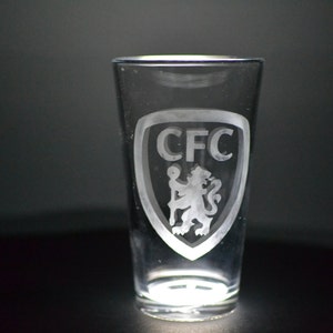 Chelsea FC Pint Glass, Etched by Hand, with CFC and Chelsea Lion - Single Glass