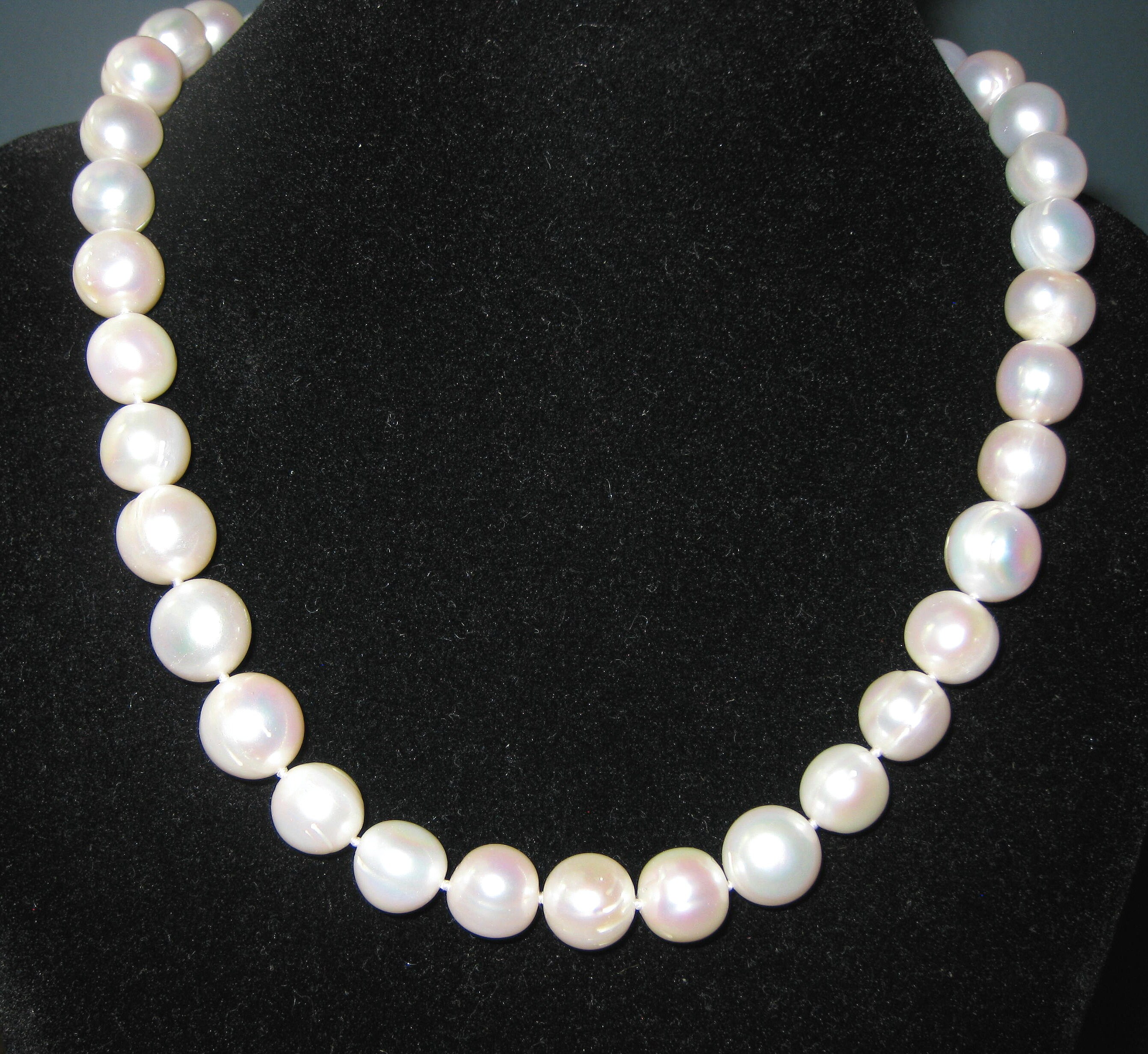 【Monday Edition】EVERYDAY PEARL NECKLACE 14MM PEARL NECKLACE - MONDAY EDITION