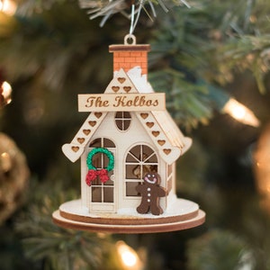 Our First Christmas Ornament Married - Personalized Christmas Ornaments - Mr and Mrs - Gifts Couple - Newlywed Gift - Just Married - Mr Mrs