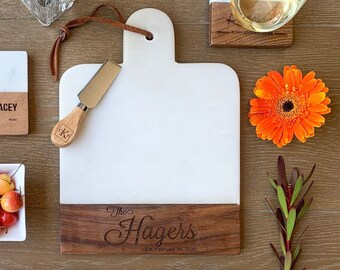 Tabla de charcutería de madera de mármol personalizada, regalo de boda de tabla de cortar personalizado, regalo de inauguración de la casa, regalo de despedida de soltera, regalo de aniversario