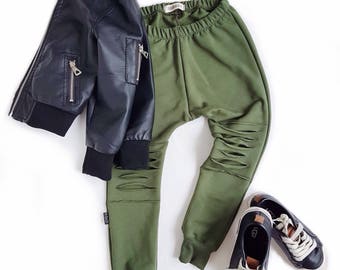 Sarouel Slim jambe jogging | OLIVE | Pantalons de survêtement en détresse | Sarouel Leggings | Jambières pour bébé | Les tout-petits Leggings | Leggings en polaire | Harempant