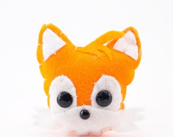 Miles Tails Prower, Sonic the Hedgehog, Felt Hanging Ornament, Pin badge, Christmas decor, Christmas Gift, Christmas Tree Decor, Sega, Gamer