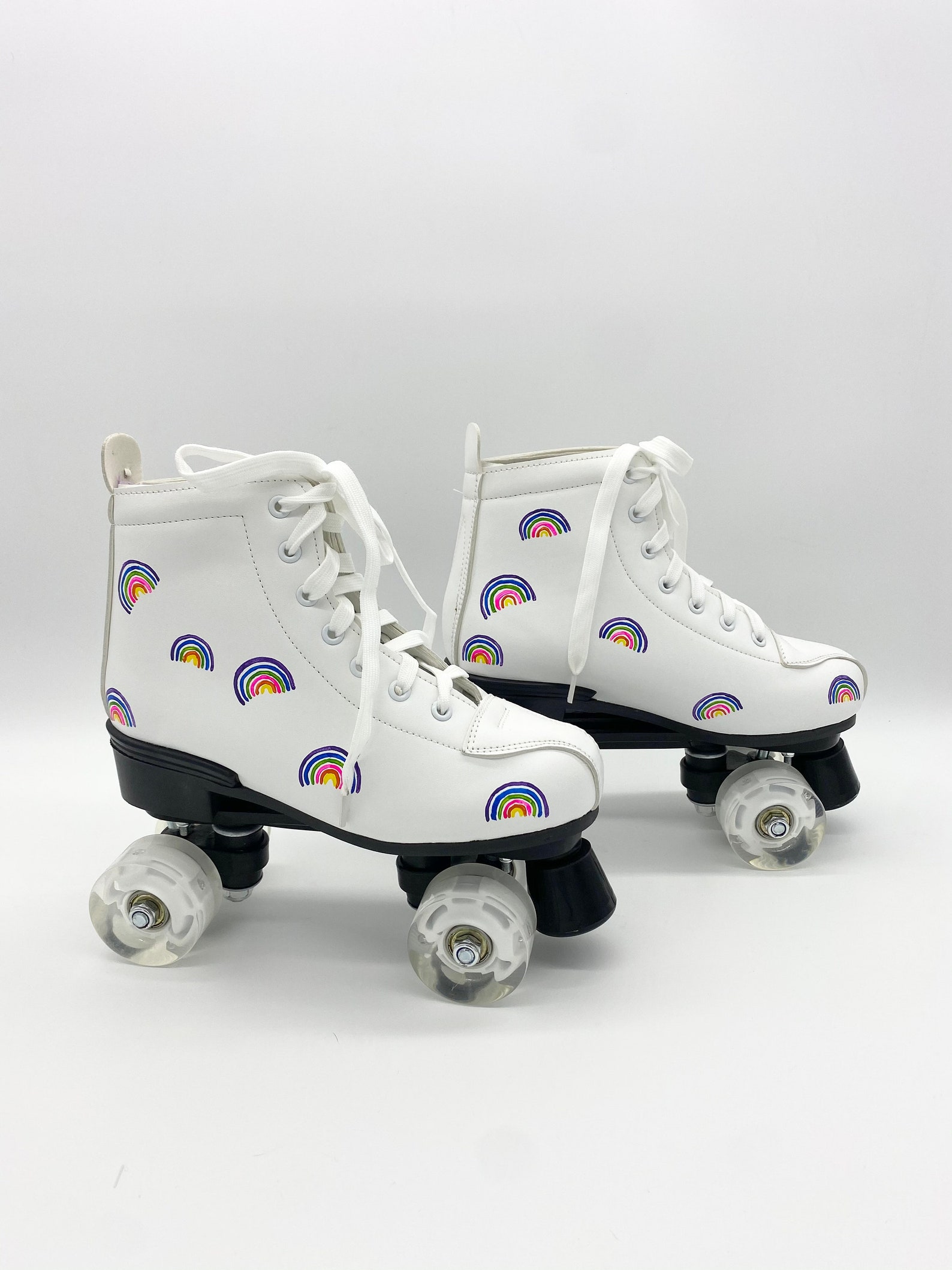 Hand Painted RAINBOW ROLLER SKATES size 7.5 custom made Etsy Nederland