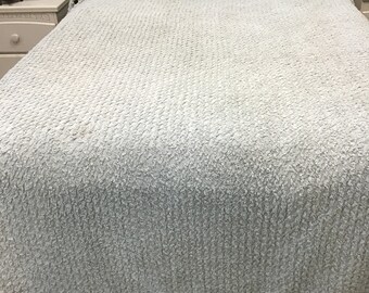 Vintage Chenille Gray King Size Bedspread 100 Cotton~120" x 114" Excellent