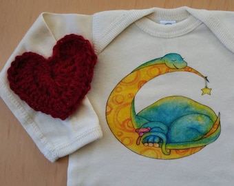 Schlafendes Dinosaurier Off-White BaumwollBodysie, Dino Baby Geschenk, Brontosaurus Baby Shirt, Lang- und Kurzarm-Optionen