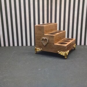 Topaz Hearts9 Essential Oils Stand