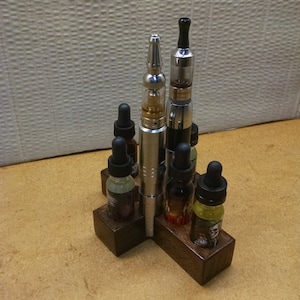 Kona Cross Essential Oils  Stand