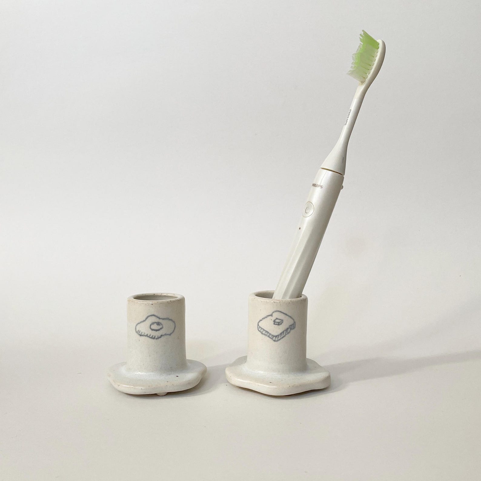 Handmade Ceramic Illustrated Toothbrush Holder Set of 2 - Egg and Toast