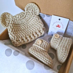 Crochet Baby Set with Teddy Hat and Baby Booties, Newborn Baby Beanie And Slippers, Boy Or Girl Baby Shower Gift, New Mum Gift